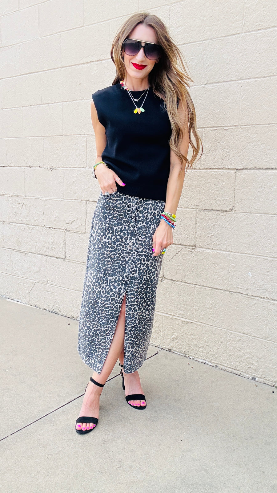 Classic Black Cap Sleeve Knit Top