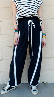 Stride and Style Windbreaker Pants-Black & White