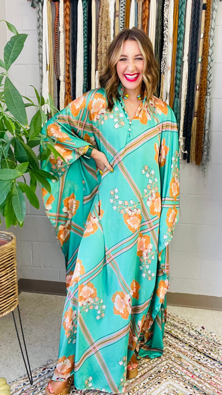 Lady Love Satin Kaftan