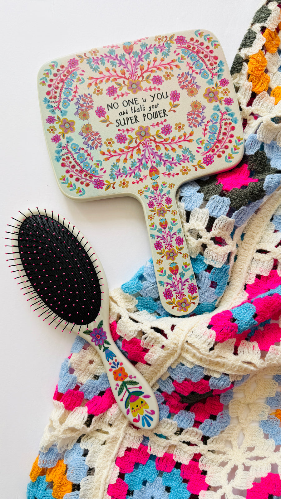 Botanical Beauty Wet + Dry Detangling Hairbrush