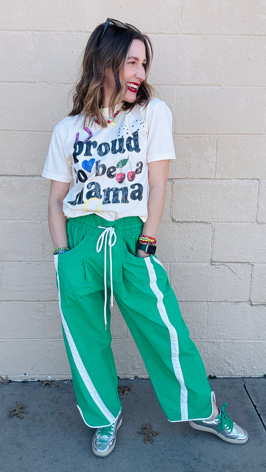 Stride and Style Windbreaker Pants- Green & White