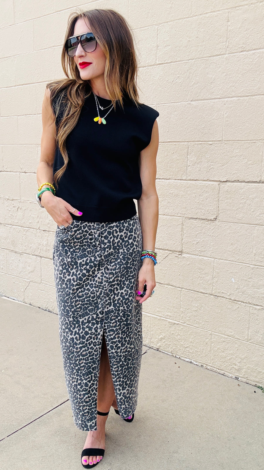Classic Black Cap Sleeve Knit Top