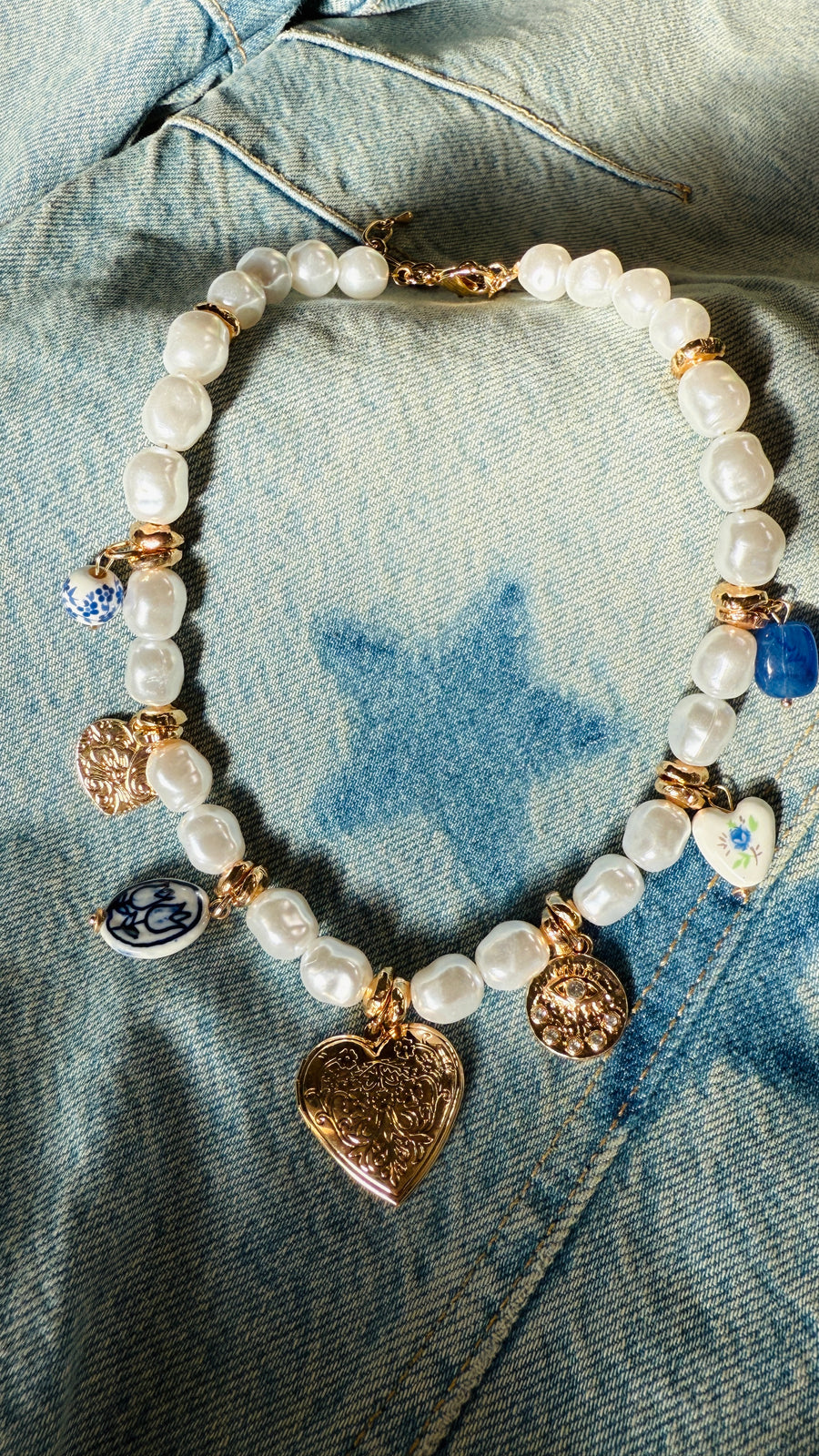 Ceramic Floral & Gold Heart Charms Pearl Beaded Necklace