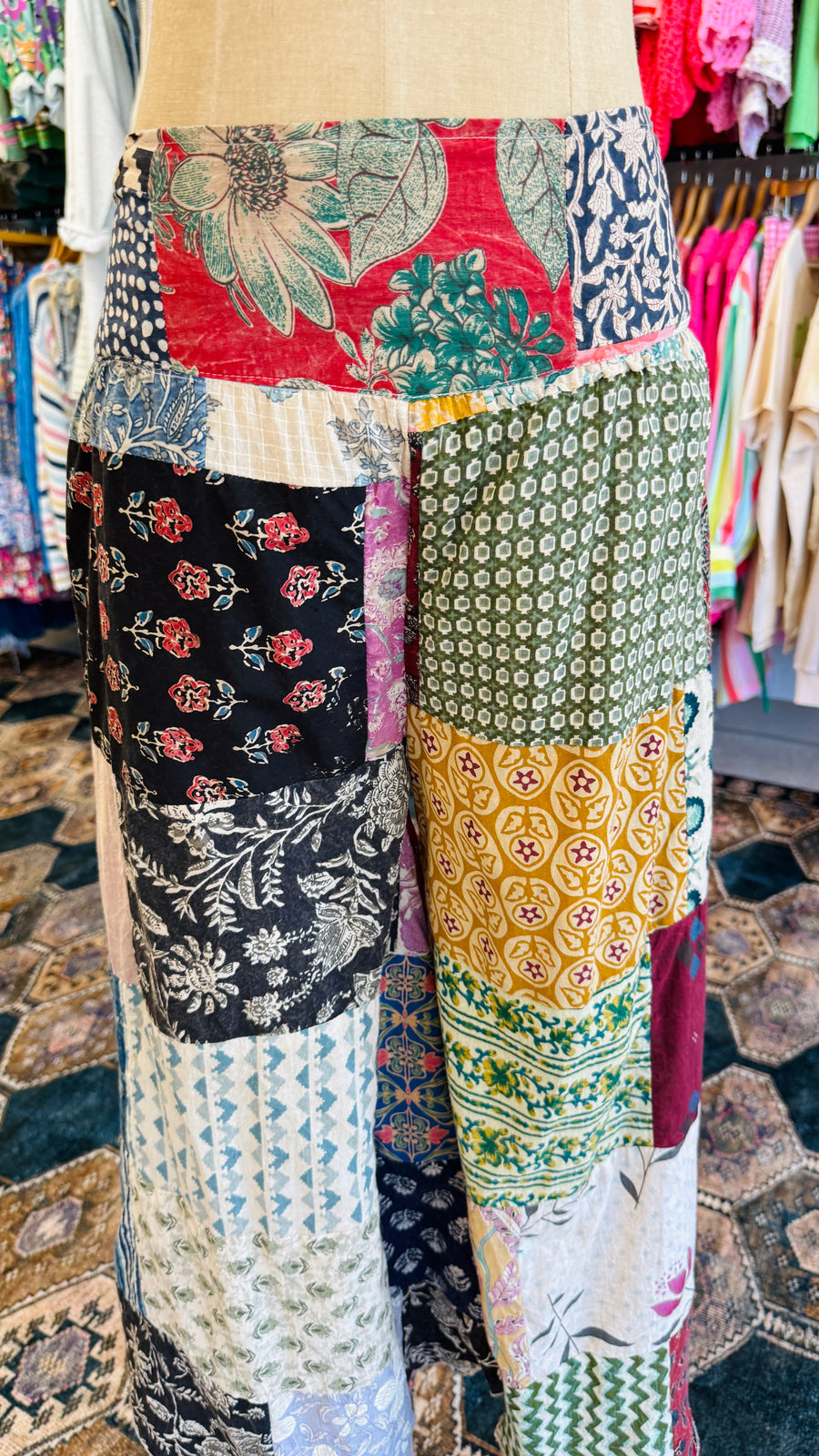 Sunset Mosaic Cropped Pants