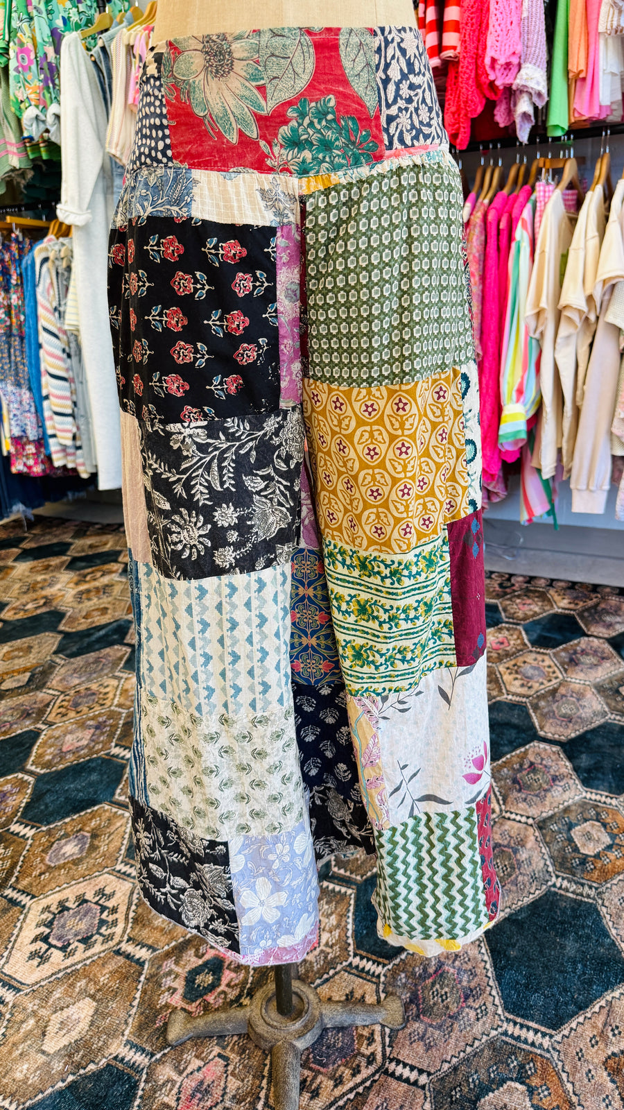 Sunset Mosaic Cropped Pants