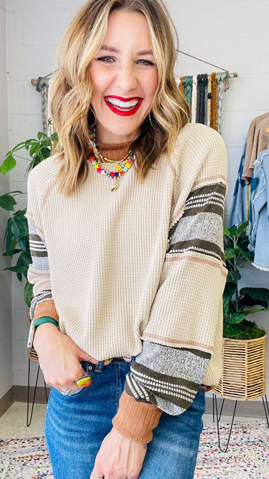 Feeling Fall Contrast Sleeve Knit Top- Camel