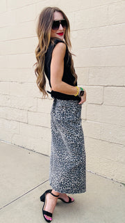 Classic Black Cap Sleeve Knit Top