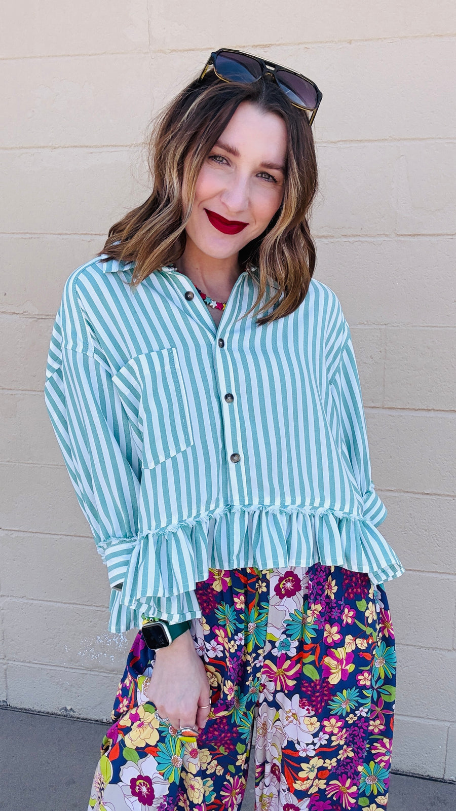 Emerald Charm Cropped Shirt