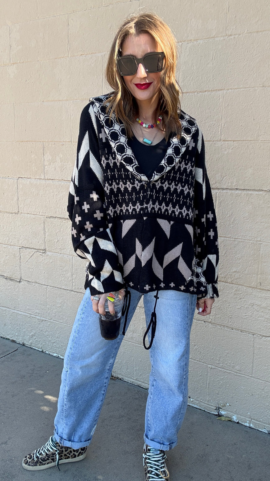 Black & White Aztec Print Knit Pullover