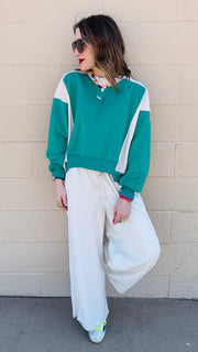 Dynamic Stripe Sweatshirt!