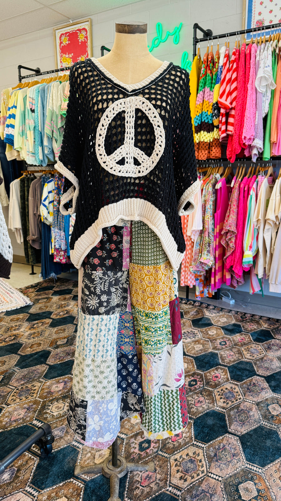 Sunset Mosaic Cropped Pants