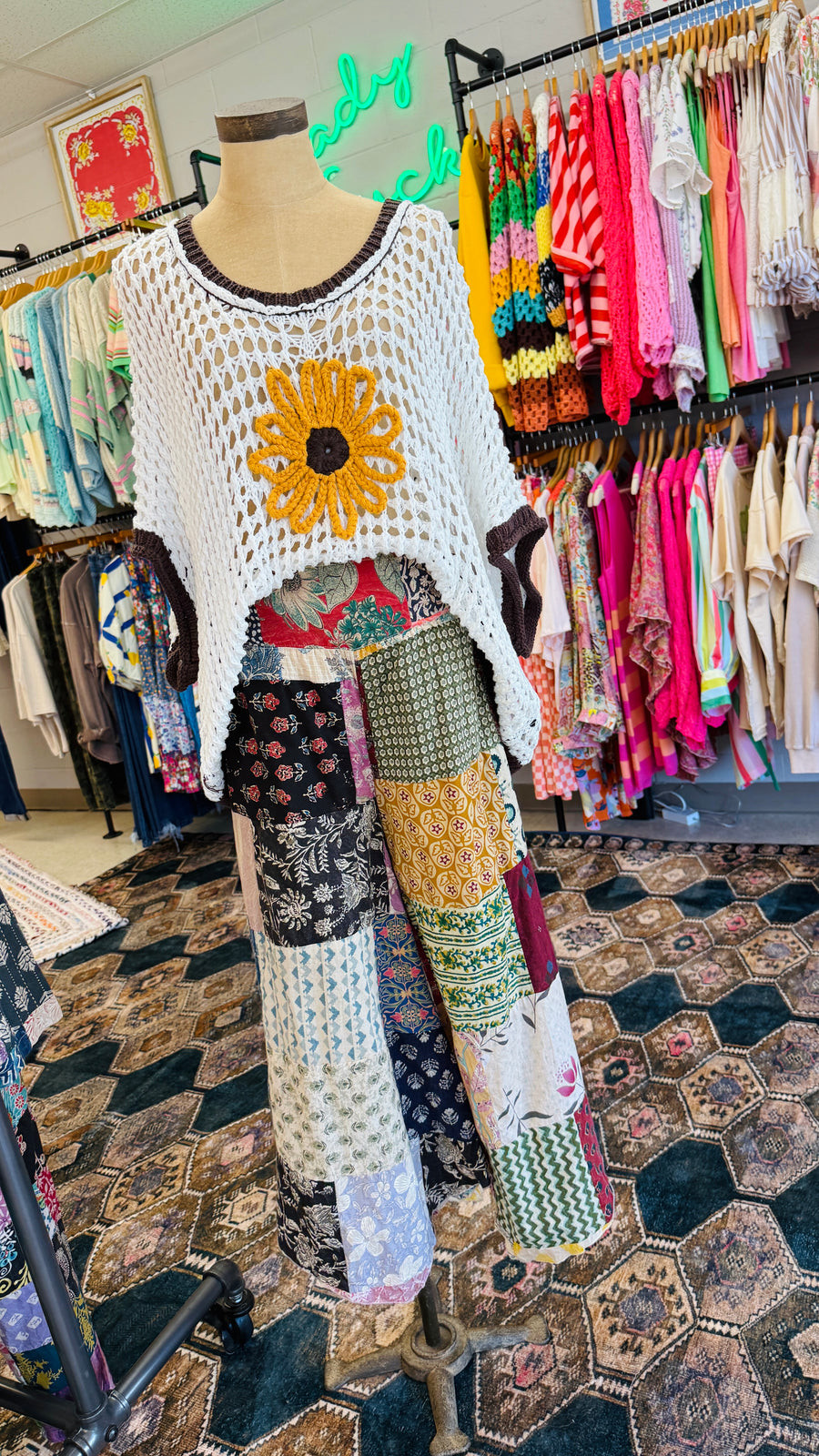 Sunset Mosaic Cropped Pants