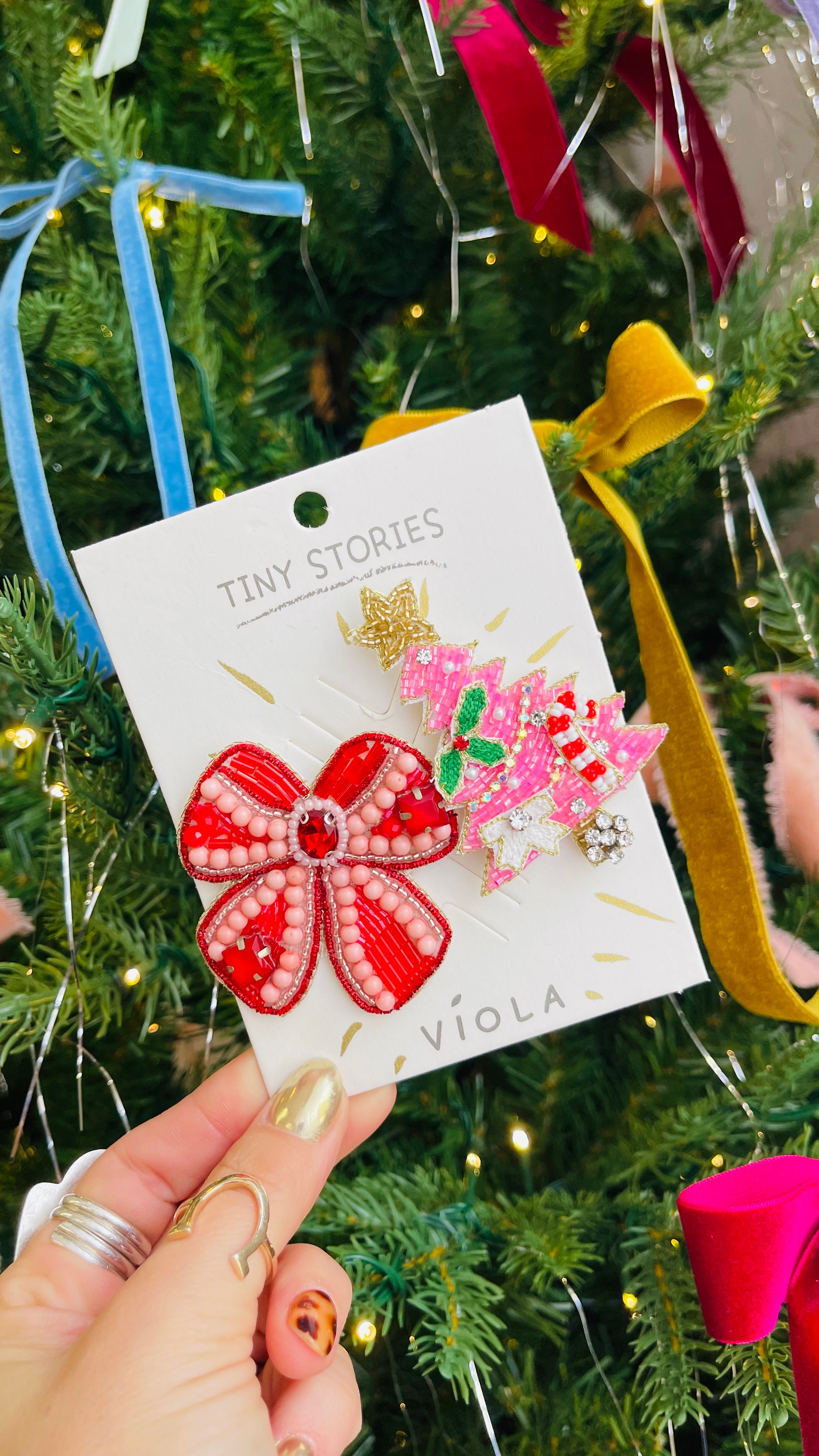 Bow & Pink Tree Holiday Pins