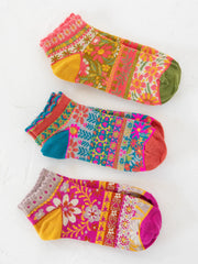 Wildflower Wonders Cozy Ankle Socks, Set of 3