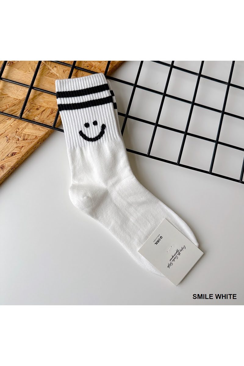 White & Black Smile Socks