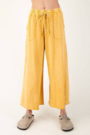 Weekend Wanderer Cropped Sweatpants-Mustard